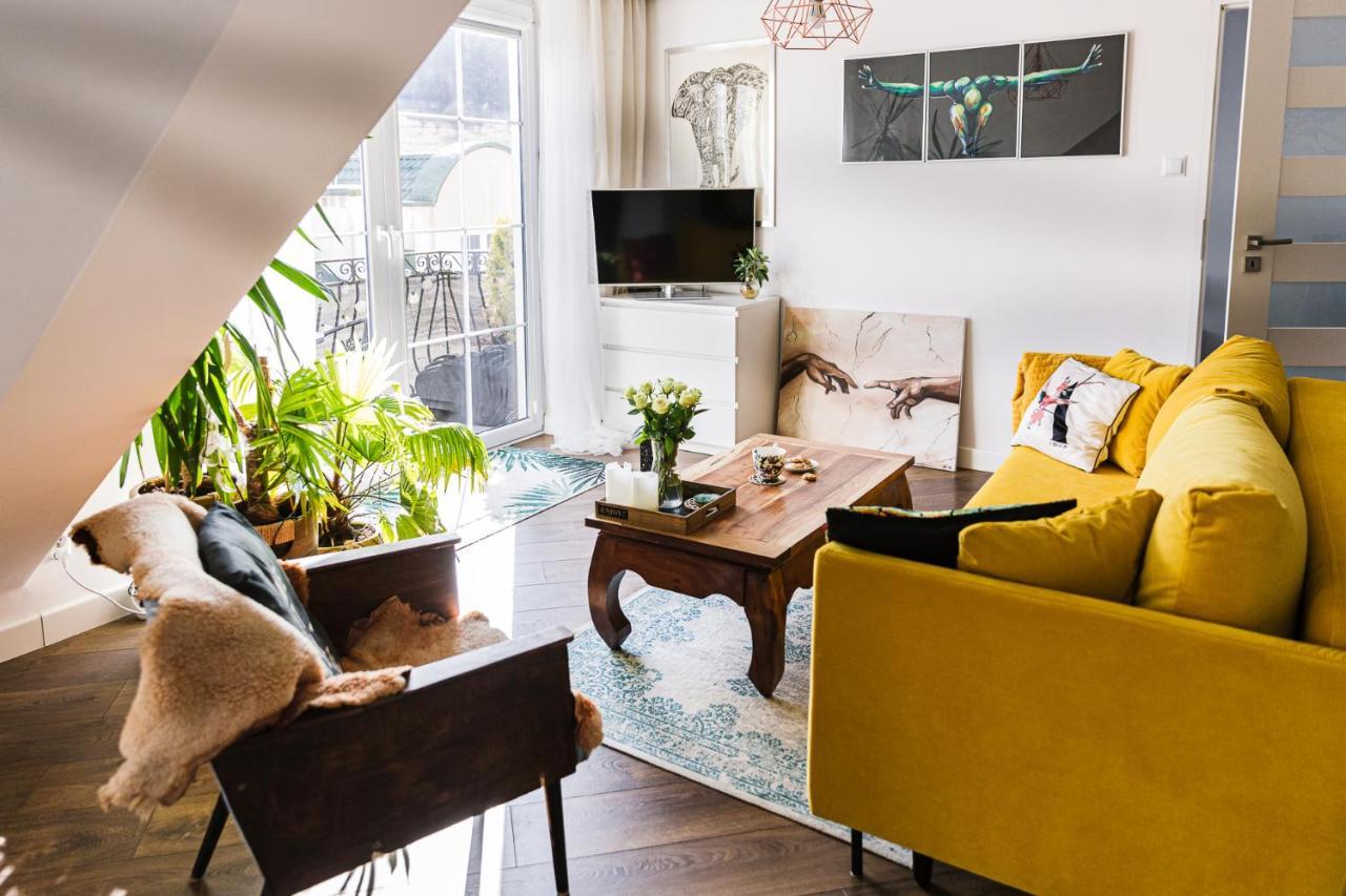 Apartament Dobre Miejsce Ustrzyki Dolne Esterno foto